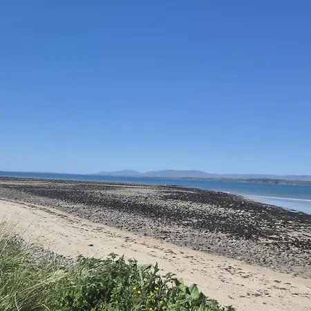 Innis Breeze - Between Murvagh & Rossnowlagh Beaches * Донегол